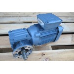 138 RPM 0,37 KW Asmaat 20 mm IE3. Unused